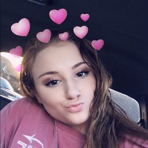 Meet your Posher, Baylee